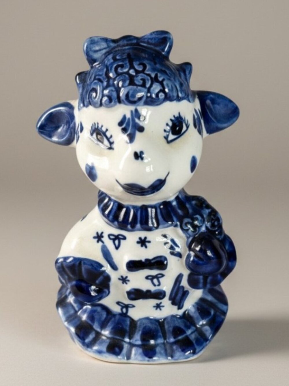 Gzhel Porcelain Lamb Figurine Hand Painted Cobalt Blue White Made in Russia - Picture 2 of 9
